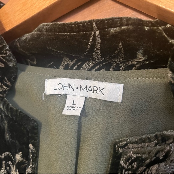 John Mark Floral Fancy Vest - Picture 3 of 3